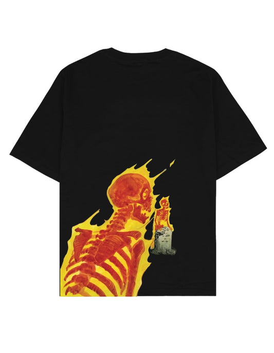 Black aesthetic Oversized tshirt with fire skull print